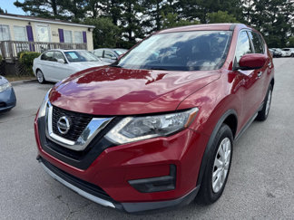 Used 2017 Nissan Rogue S image 1