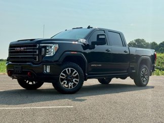 Used 2021 GMC Sierra 2500 AT4 w/ AT4 Premium Plus Package image 1