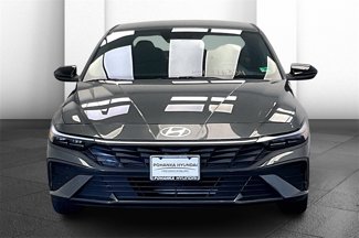 Used 2025 Hyundai Elantra Sport video 2