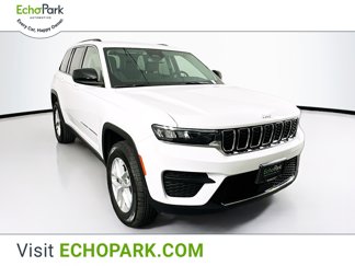 Used 2024 Jeep Grand Cherokee Laredo X image 1