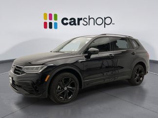 Used 2024 Volkswagen Tiguan SE R-Line image 1