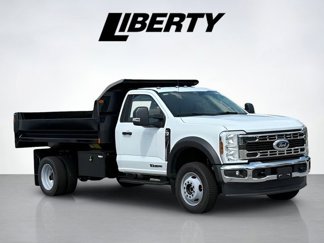New 2025 Ford F550 4x4 Regular Cab Super Duty image 1