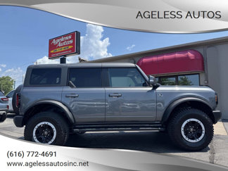 Used 2024 Ford Bronco Outer Banks w/ Sasquatch Package image 1