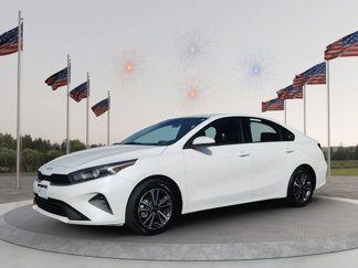Used 2023 Kia Forte LXS image 1