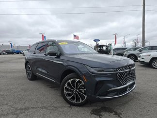 Used 2024 Lincoln Nautilus Reserve w/ Equipment Group 202A image 1