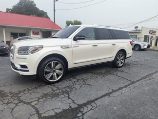 Used 2018 Lincoln Navigator L Reserve w/ Technology Package image 1