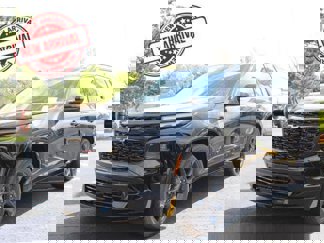 New 2025 Chevrolet Traverse RS w/ LPO, Floor Liner Package image 1