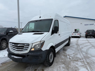 Used 2015 Freightliner Sprinter 2500 image 1