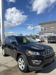 Used 2021 Jeep Compass Latitude image 1