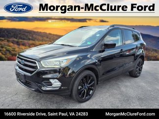 Used 2017 Ford Escape SE w/ SE Sport Appearance Package image 1