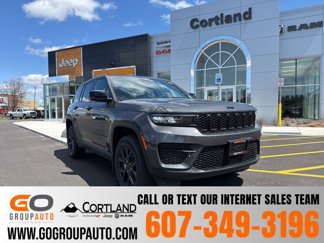 New 2025 Jeep Grand Cherokee Altitude image 1