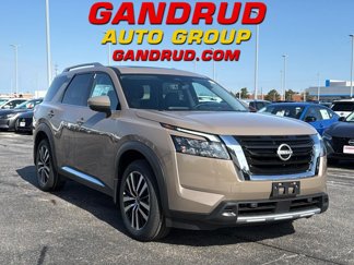 New 2025 Nissan Pathfinder Platinum image 1