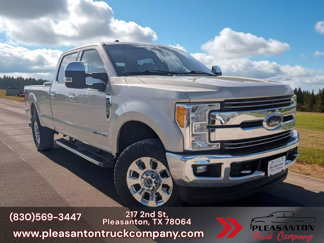Used 2017 Ford F350 Lariat w/ Chrome Package image 1