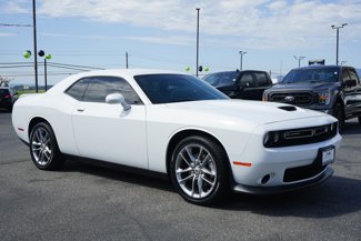 Used 2023 Dodge Challenger GT image 1