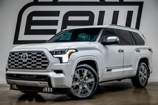 Used 2025 Toyota Sequoia Capstone image 1