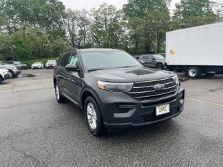 Certified 2022 Ford Explorer XLT image 1