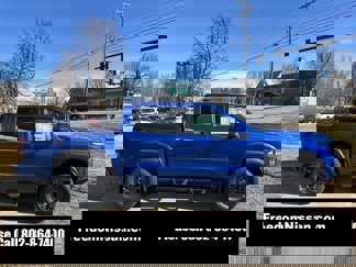 New 2025 Nissan Frontier PRO-4X image 1