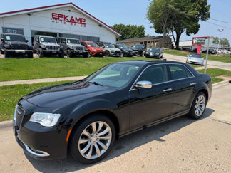 Used 2019 Chrysler 300 Limited image 1