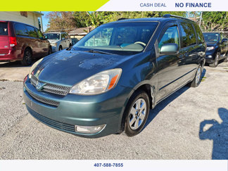 Used 2005 Toyota Sienna XLE image 1