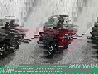 New 2025 Jeep Grand Cherokee Limited image 1