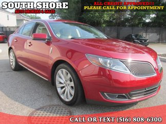 Used 2013 Lincoln MKS image 1