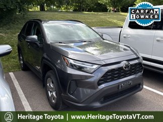 Used 2022 Toyota RAV4 XLE image 1