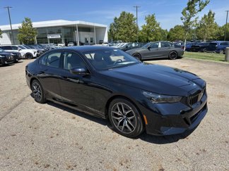 New 2026 BMW i5 eDrive40 w/ M Sport Package image 1