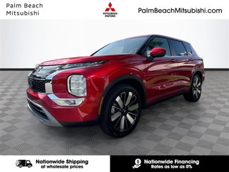 New 2025 Mitsubishi Outlander SE image 1