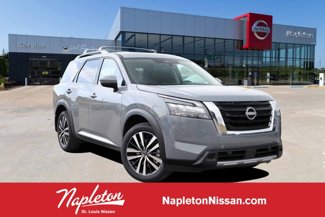 New 2025 Nissan Pathfinder Platinum image 1