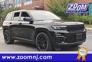Used 2022 Jeep Grand Cherokee Summit image 1