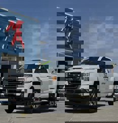 Used 2021 GMC Canyon AT4 w/ Trailering Package image 1