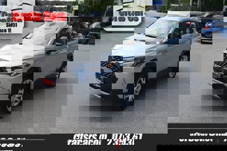Used 2023 Toyota Corolla Cross L image 1