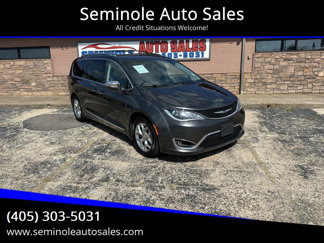 Used 2019 Chrysler Pacifica Limited image 1