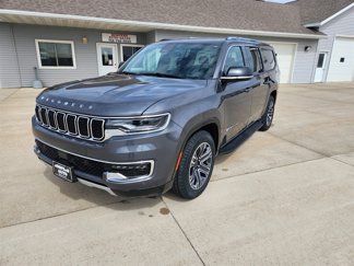 Used 2023 Jeep Wagoneer L Series II image 1