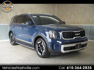 Used 2024 Kia Telluride EX w/ EX Captain's Chair Package image 1