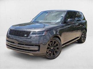 New 2025 Land Rover Range Rover SE image 1