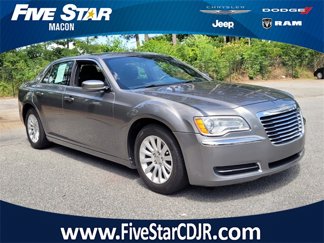 Used 2012 Chrysler 300 image 1