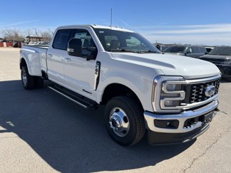New 2025 Ford F350 Lariat image 1