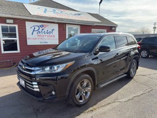 Used 2019 Toyota Highlander Limited Platinum image 1