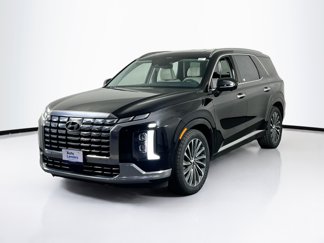 Used 2023 Hyundai Palisade Calligraphy image 1