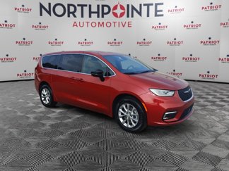 New 2026 Chrysler Pacifica Select image 1