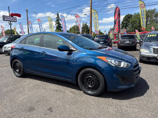 Used 2016 Hyundai Elantra GT image 1
