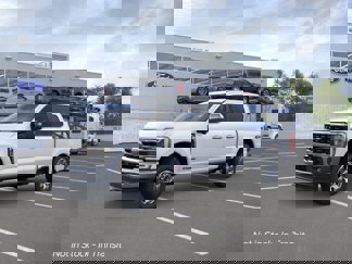 New 2025 Ford F350 4x4 Crew Cab Super Duty image 1