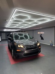 Used 2018 Honda Pilot LX image 1