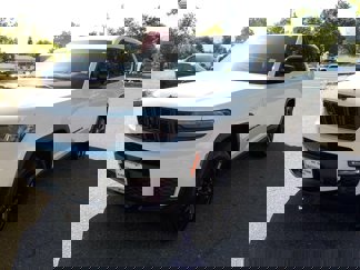 New 2025 Jeep Grand Cherokee L Limited image 1