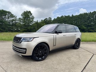 Used 2023 Land Rover Range Rover Long Wheelbase Autobiography image 1