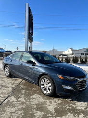 Used 2022 Chevrolet Malibu LT image 1
