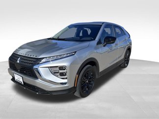 Used 2023 Mitsubishi Eclipse Cross LE image 1