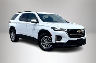 Used 2023 Chevrolet Traverse LT image 1