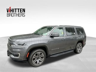 Used 2023 Jeep Wagoneer 4WD w/ Premium Group I image 1